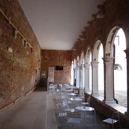 Apartment Studio Ai Crociferi